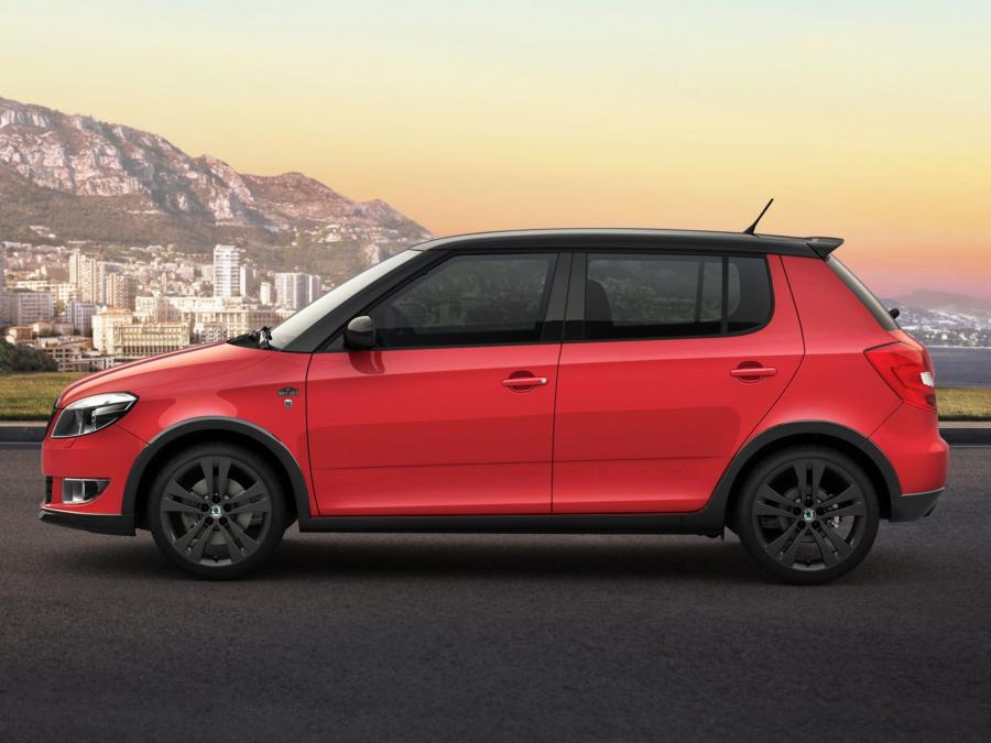  Skoda Fabia Monte Carlo 2011 года  (фото 8 из 15)